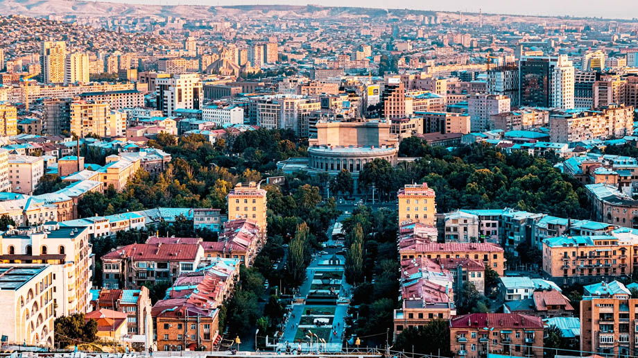 from Yerevan to Tbilisi by a car